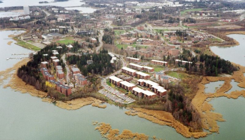 800px-Otaniemi_from_air