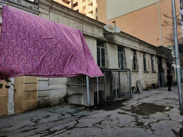 Calle Vladislav Plotnikov, Baku, Azerbaiyán Calle Vladislav Plotnikov, Baku, Azerbaiyán