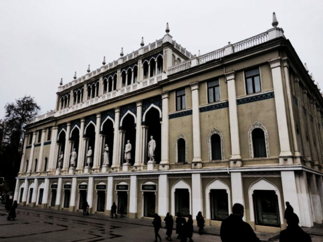 Museo Nizami de la literatura, Baku, Azerbaiyán Museo Nizami de la literatura, Baku, Azerbaiyán