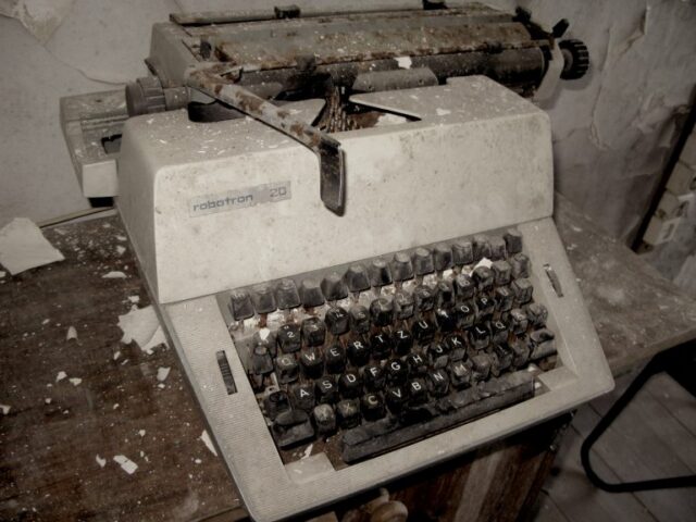 Máquina de escribir Máquina de escribir